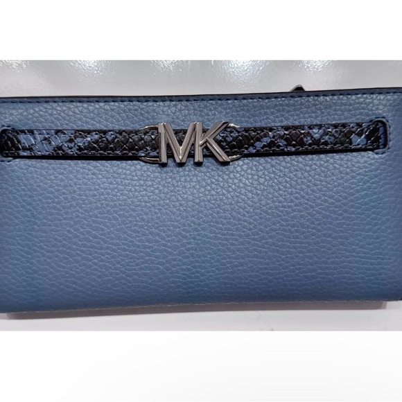 MICHAEL KORS REED LARGE SNAP FLAT WALLET LEATHER BLUE DENIM NWT $328 - Picture 5 of 6